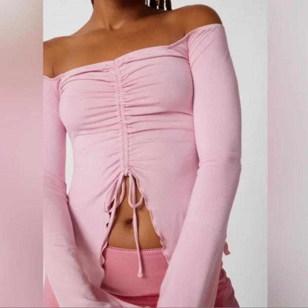 Urban Outfitters Women's Pink Blouse size small